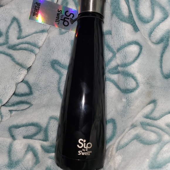 Victoria secret PINK sip by swell tumblr 💗🖤💦 - Picture 2 of 3